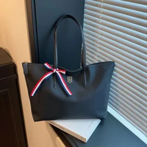 Classic Crossbody Bag for Women Solid Color Elegant Also An Ideal