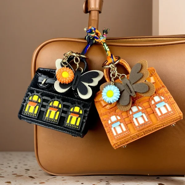 Cute House-Shaped Coin and Earphone Bag S65811c59a29c4e708fc9172bcb7a52a0n