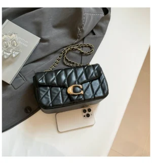 High-End Fashion Diamond Patterned Chain Shoulder Crossbody Bag, Buy a Small