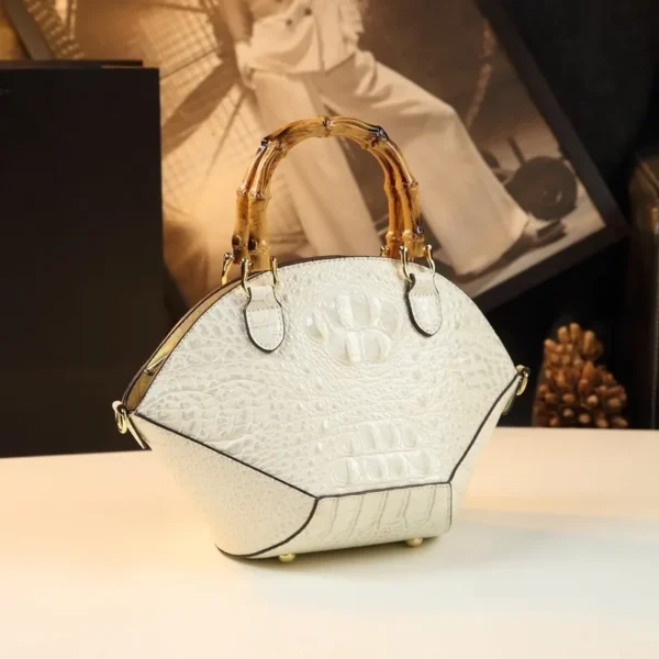 Hard Leather Women's Bag, New Fashionable Bamboo-Patterned Handbag, Shell-Style Messenger S78d5f758048f4a438b61268299385c23f