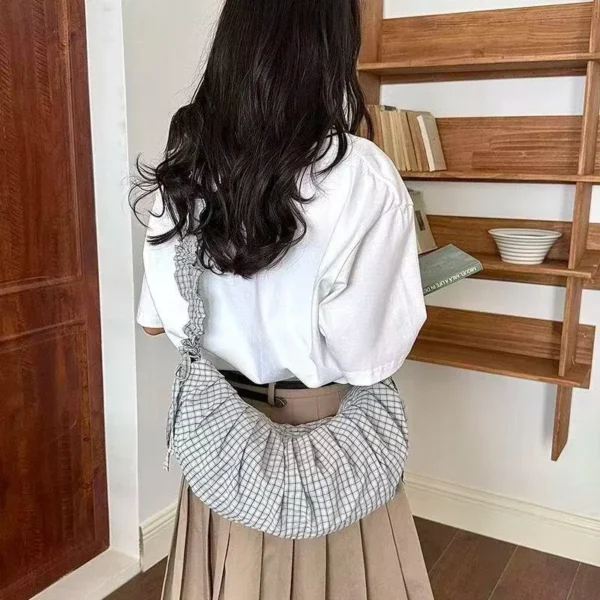 Korean-Style Plaid Crescent Crossbody Bag Sb3960f61367d448a95f33ae753c86f1d5