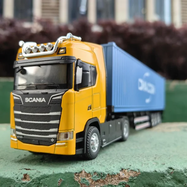 1:50 Scale Diecast Alloy Container Truck Toy Sc7f043e0479246f5a492b27e6007f4a5D