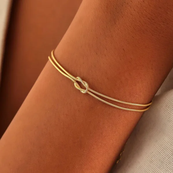 New Letter A-Z Love Knot Bracelets for Women Couple Gold Color Sfb7cc8ecf43d402e9c2ae9790f21454aR