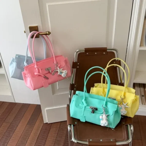 Vintage Diaper Bag: Elegant Crossbody Handbag For Women With Letter Logo Sfc7ff497c0bb48129eb9ab4d15fa7347D